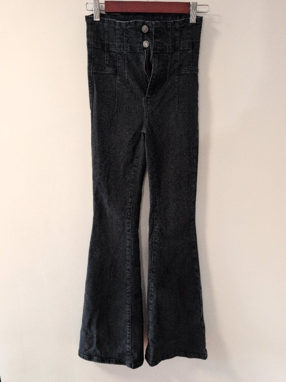 We The Free Jayde Flare Jeans Color Onyx Size 26